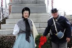 Christmas Wreaths honor veterans